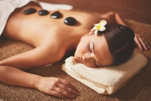 Heat Therapy in Hot Stone Massage for Healing & Comfort