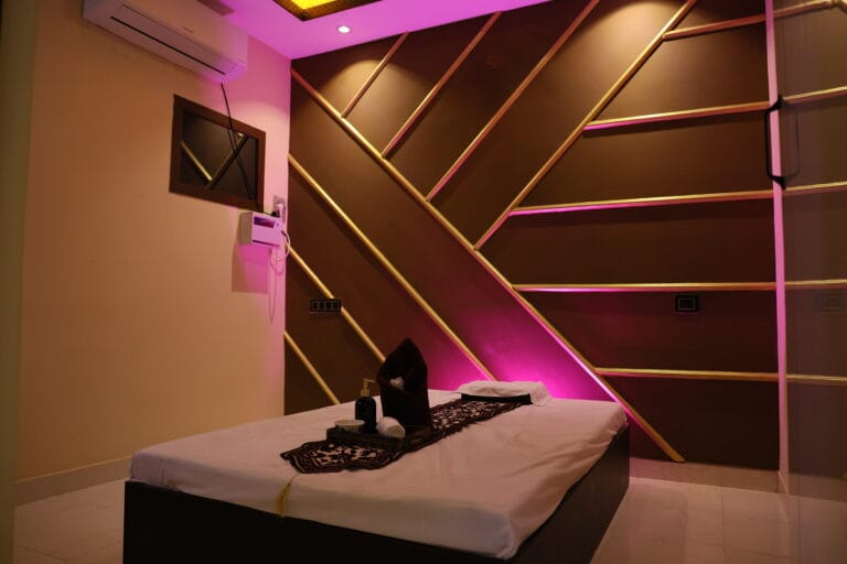 blue lounge spa and massage centre