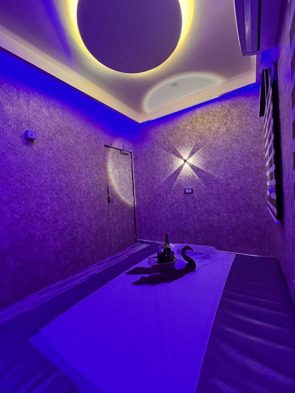 blue lounge spa interior
