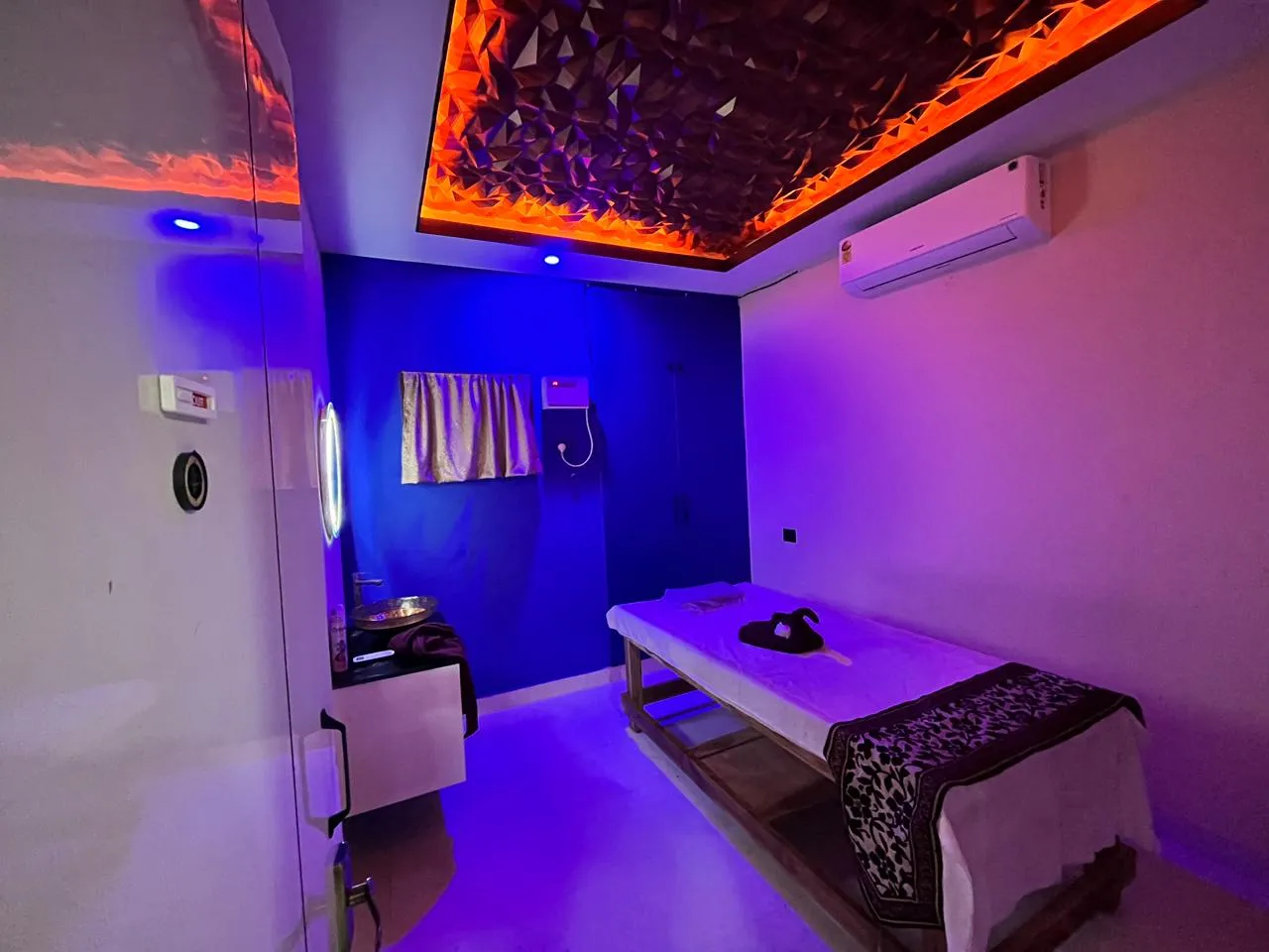 blue lounge spa interior