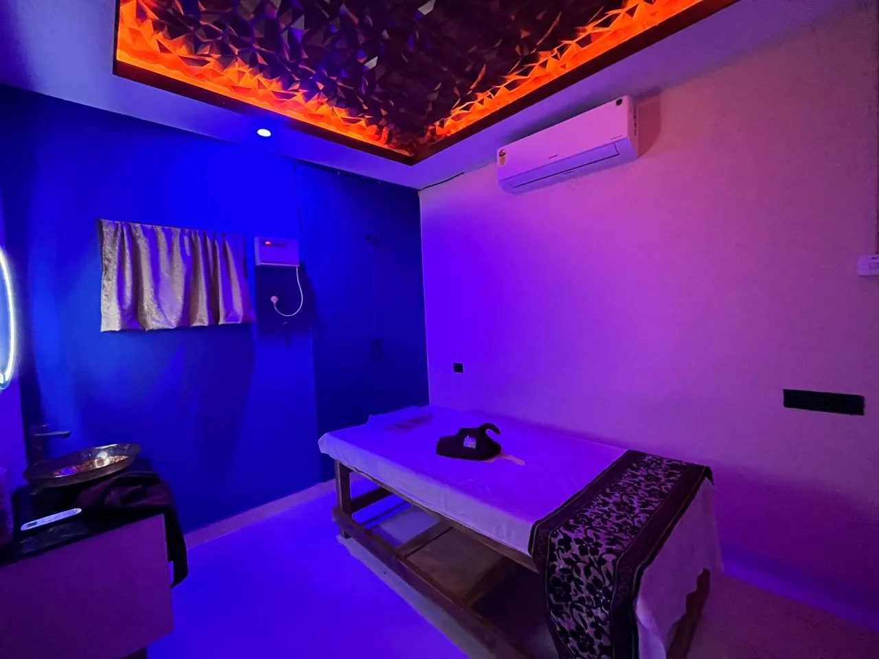 blue lounge spa interior