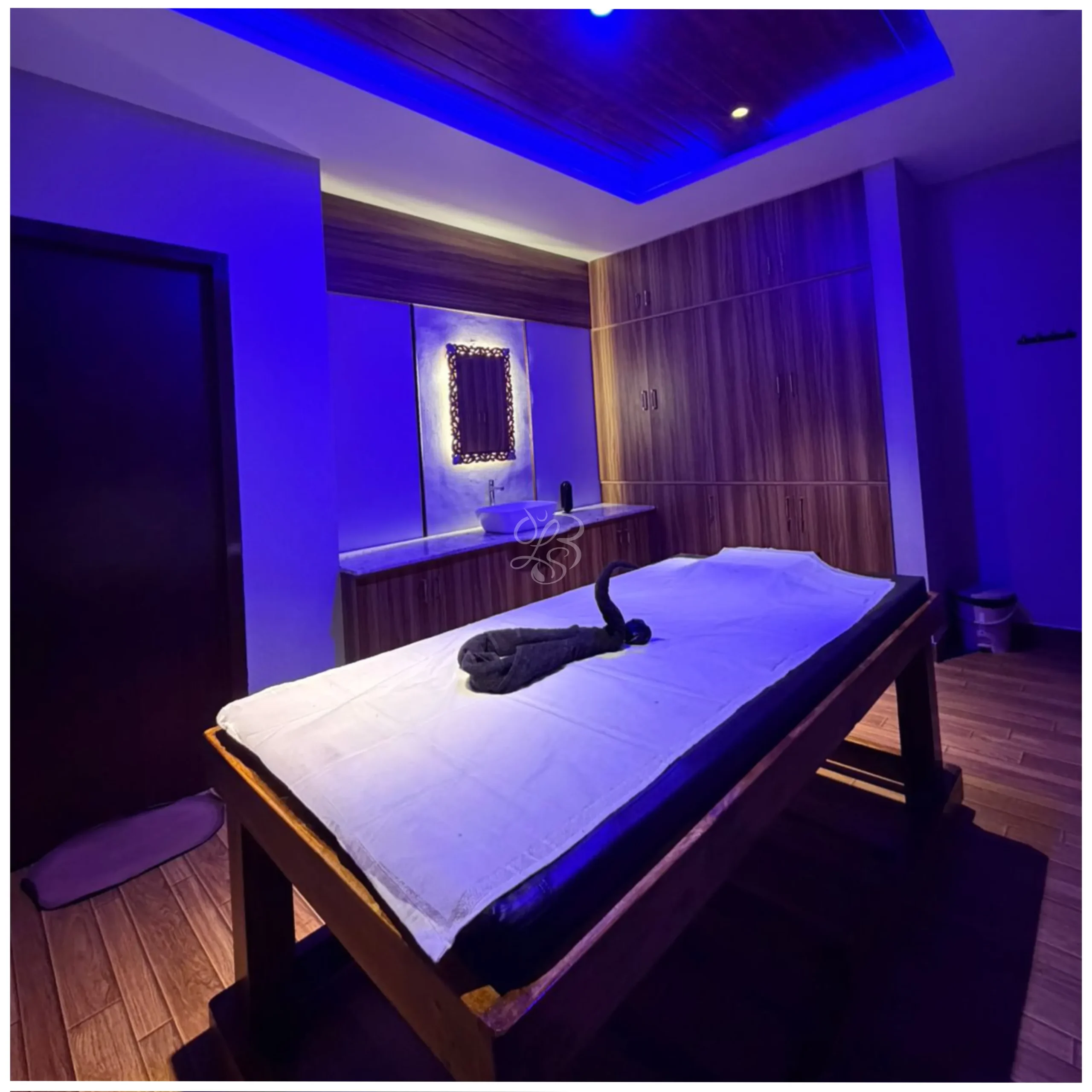 blue lounge spa interior blue lounge spa interior