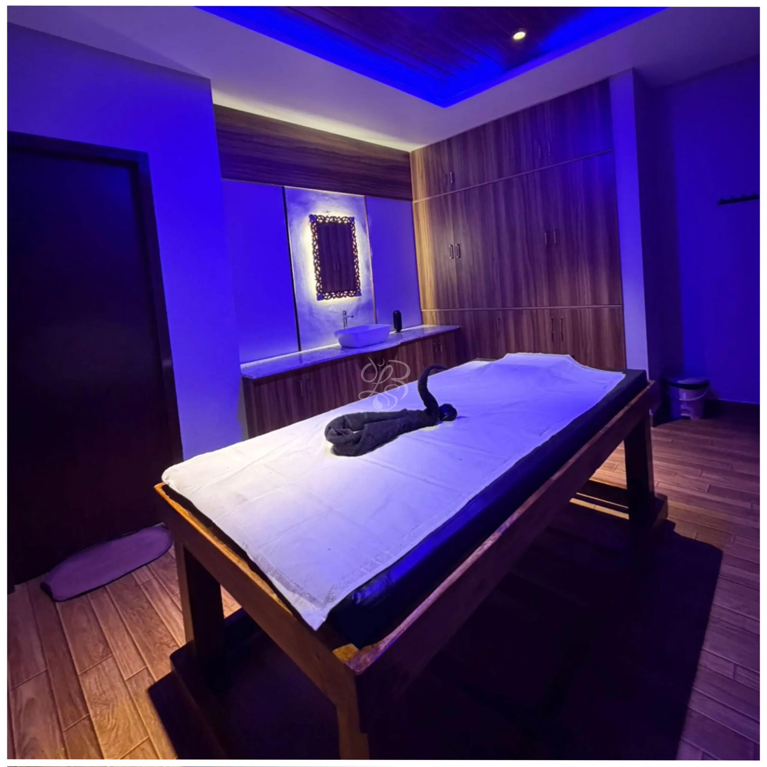 blue lounge spa interior blue lounge spa interior