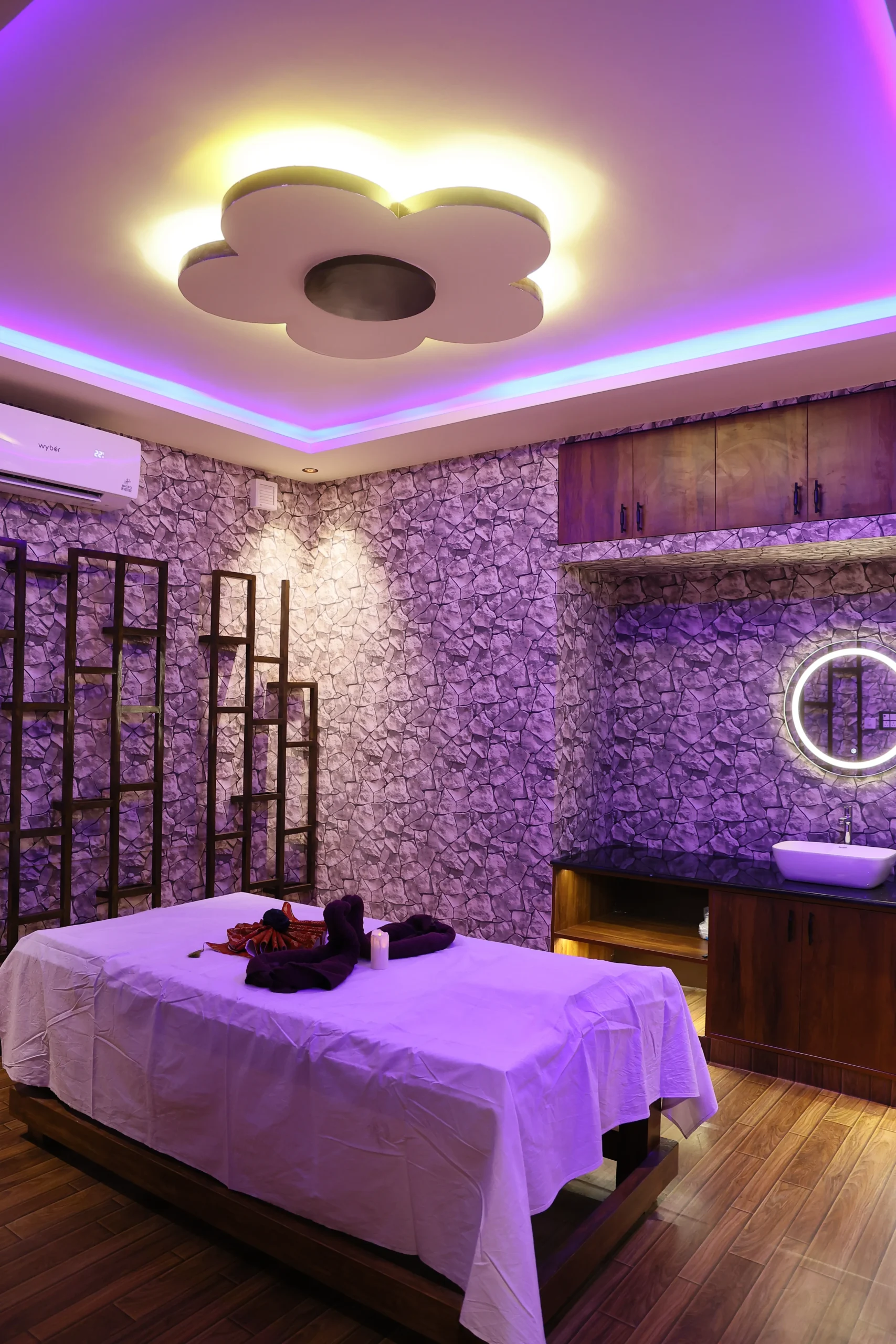 Best Spa in Kolathur - Blue Lounge Spa | Relax & Rejuvenate